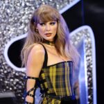 Taylor Swift at the 2024 VMAs: Photos of the pop star's red carpet outfit